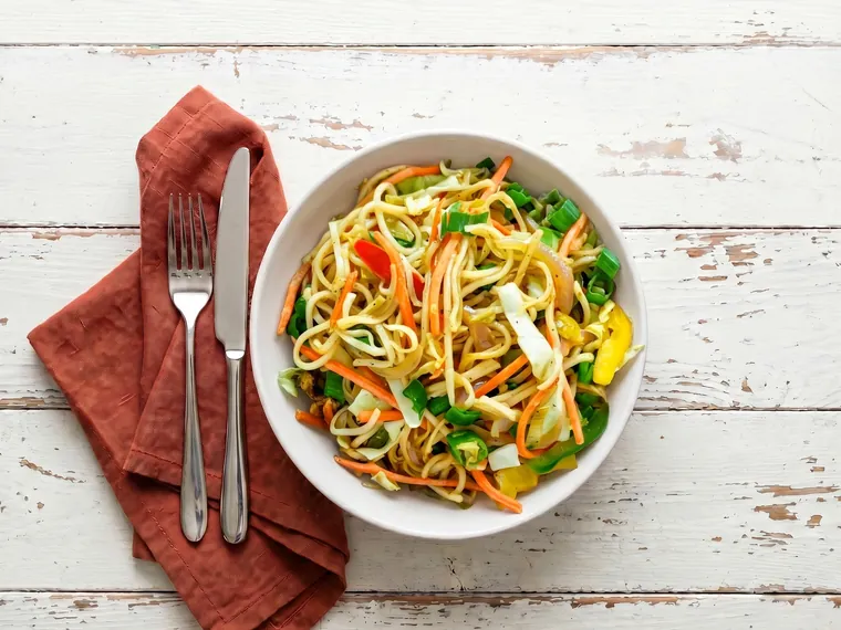 Vegetable Hakka Noodles